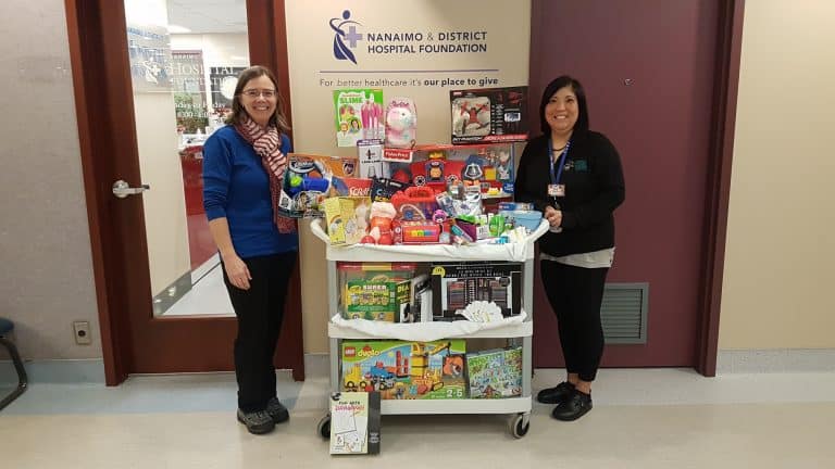 NRGH Lab Donates Toys to the Paediatric Department